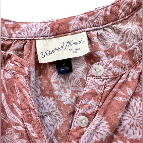 Universal Thread blouse - Picture 4 of 4